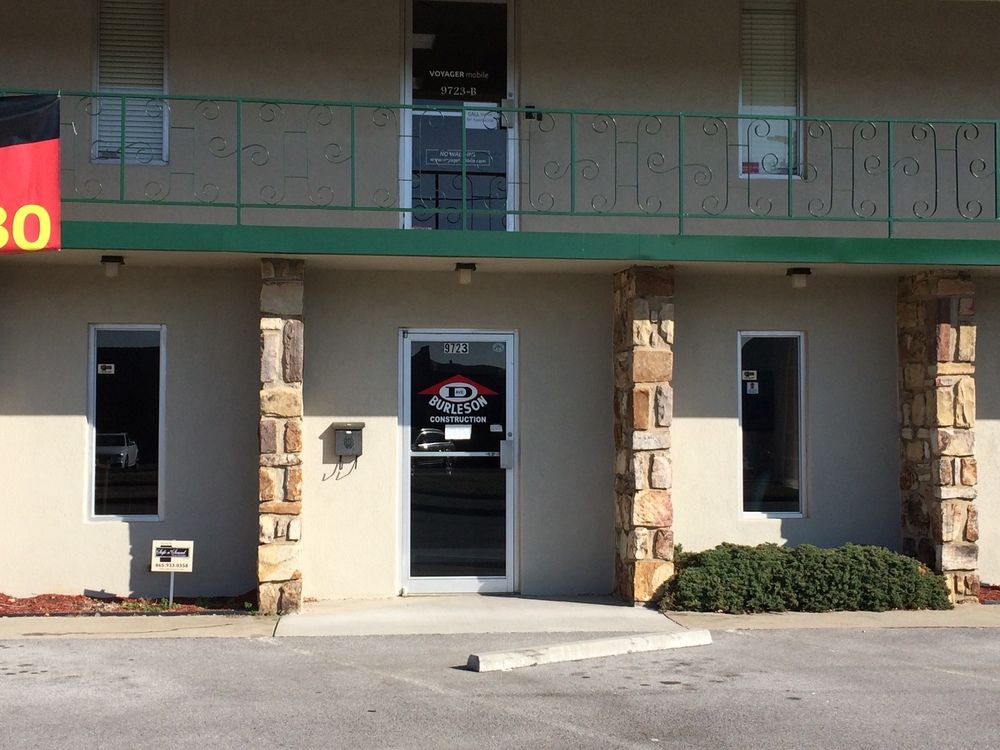 9723 KINGSTON PIKE, Suite B: 9723 Kingston Pike, Knoxville, TN 37922